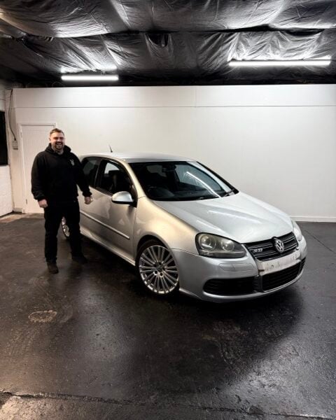 VW GOLF R32