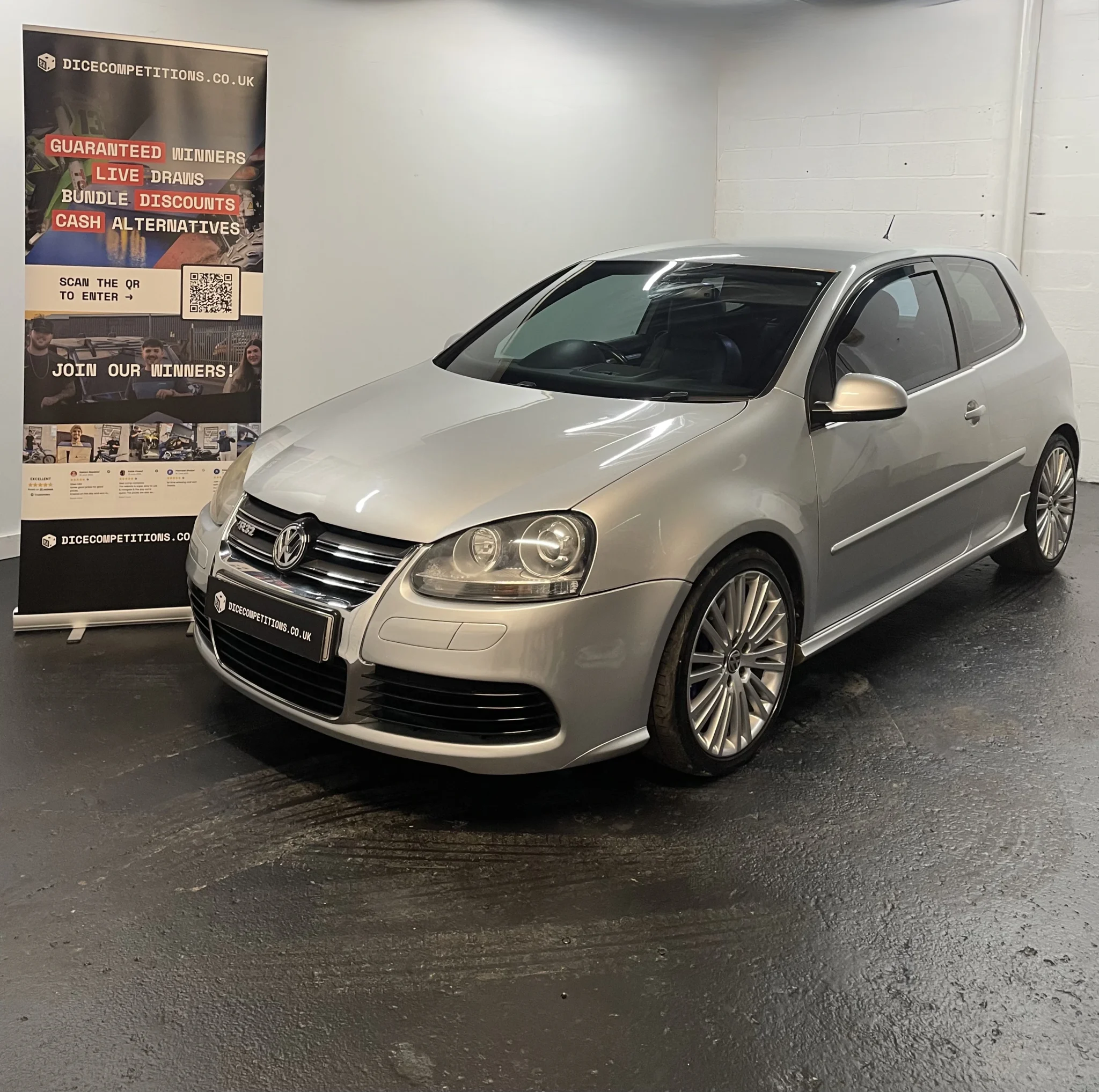 VW GOLF R32 - Image 2