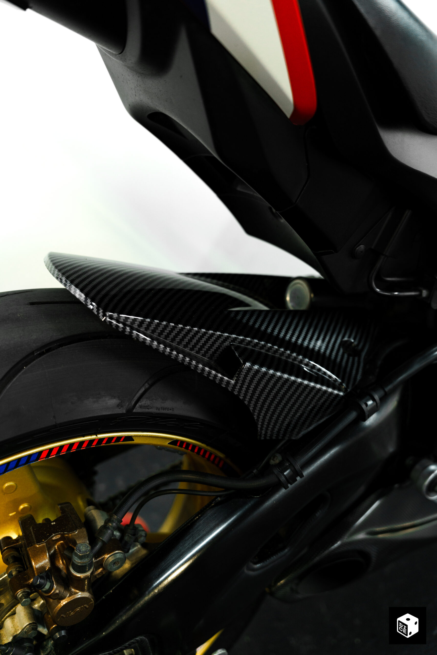 1000cc Honda CBR Fireblade HRC Edition - Image 17