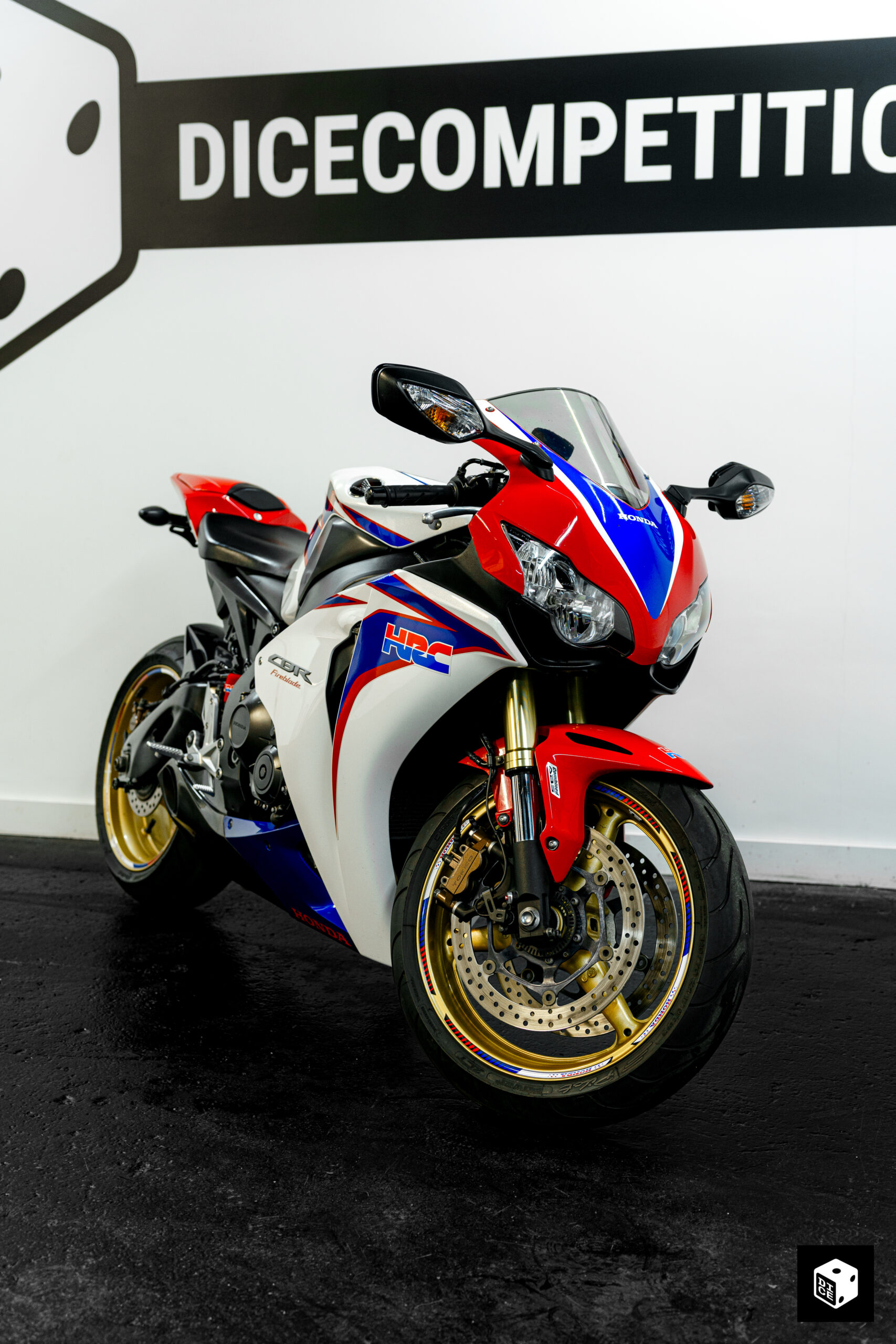 1000cc Honda CBR Fireblade HRC Edition - Image 9