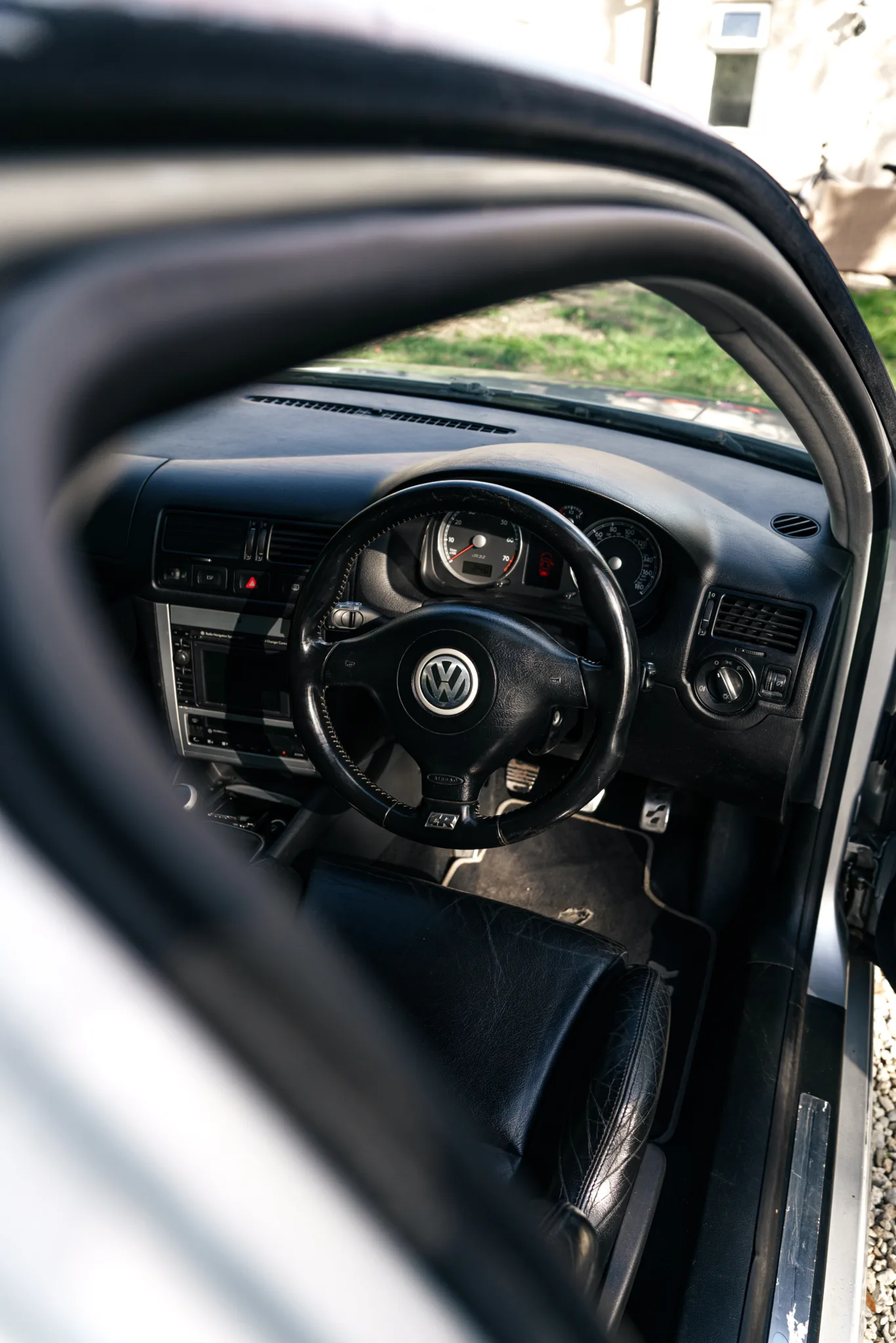 MK4 VW GOLF R32 - ONLY 999 TICKETS! - Image 8