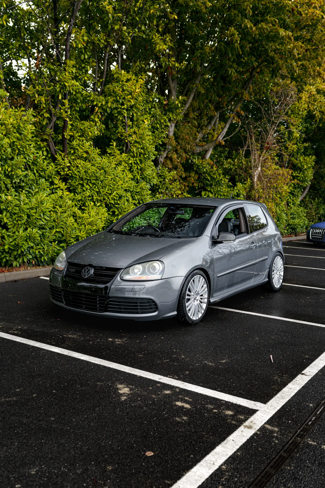 WIN THIS 3.2L VW GOLF R32 DSG