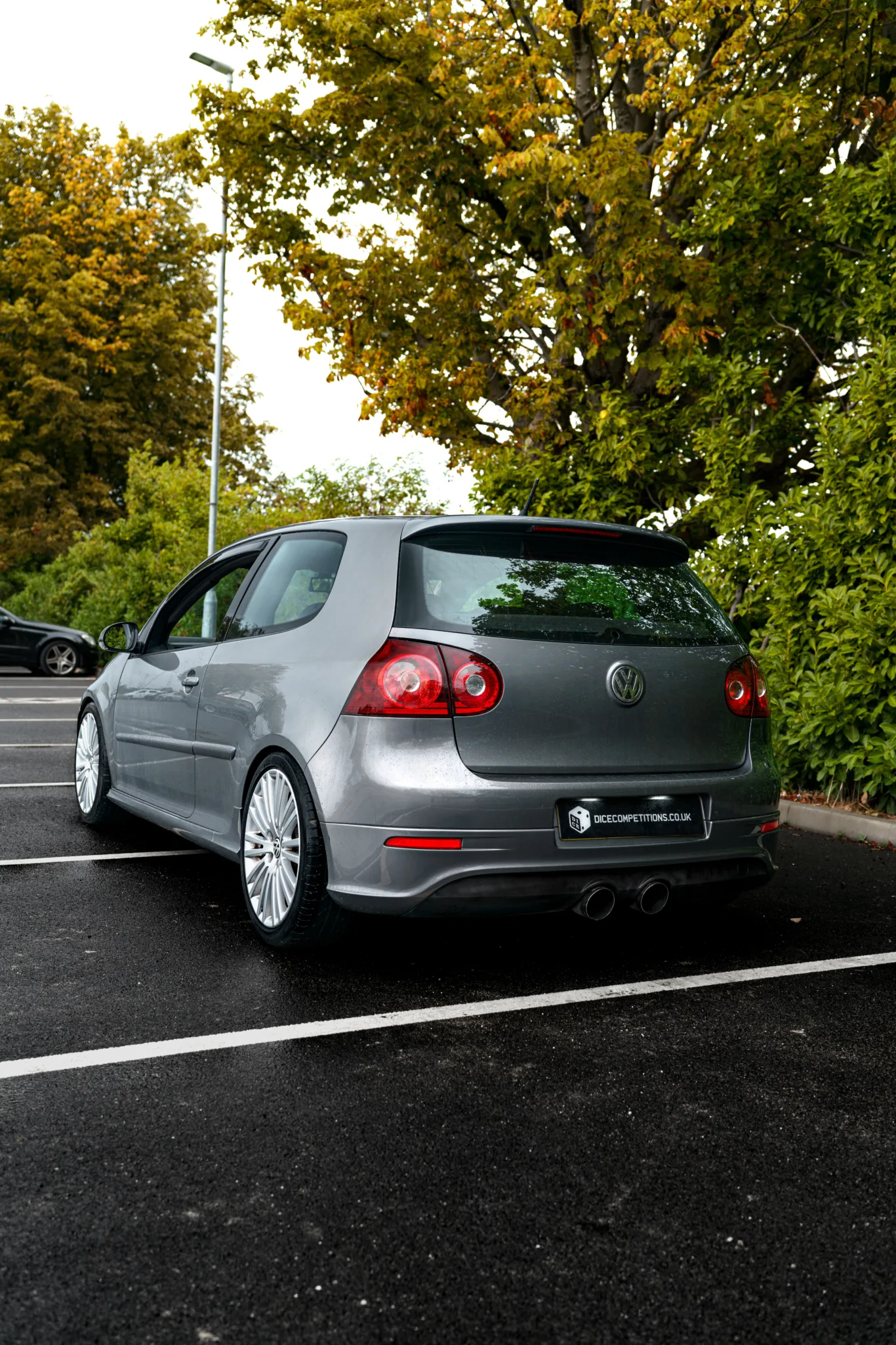 WIN THIS 3.2L VW GOLF R32 DSG - Image 6